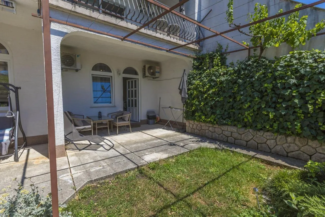 Buneta M Crikvenica Apartment