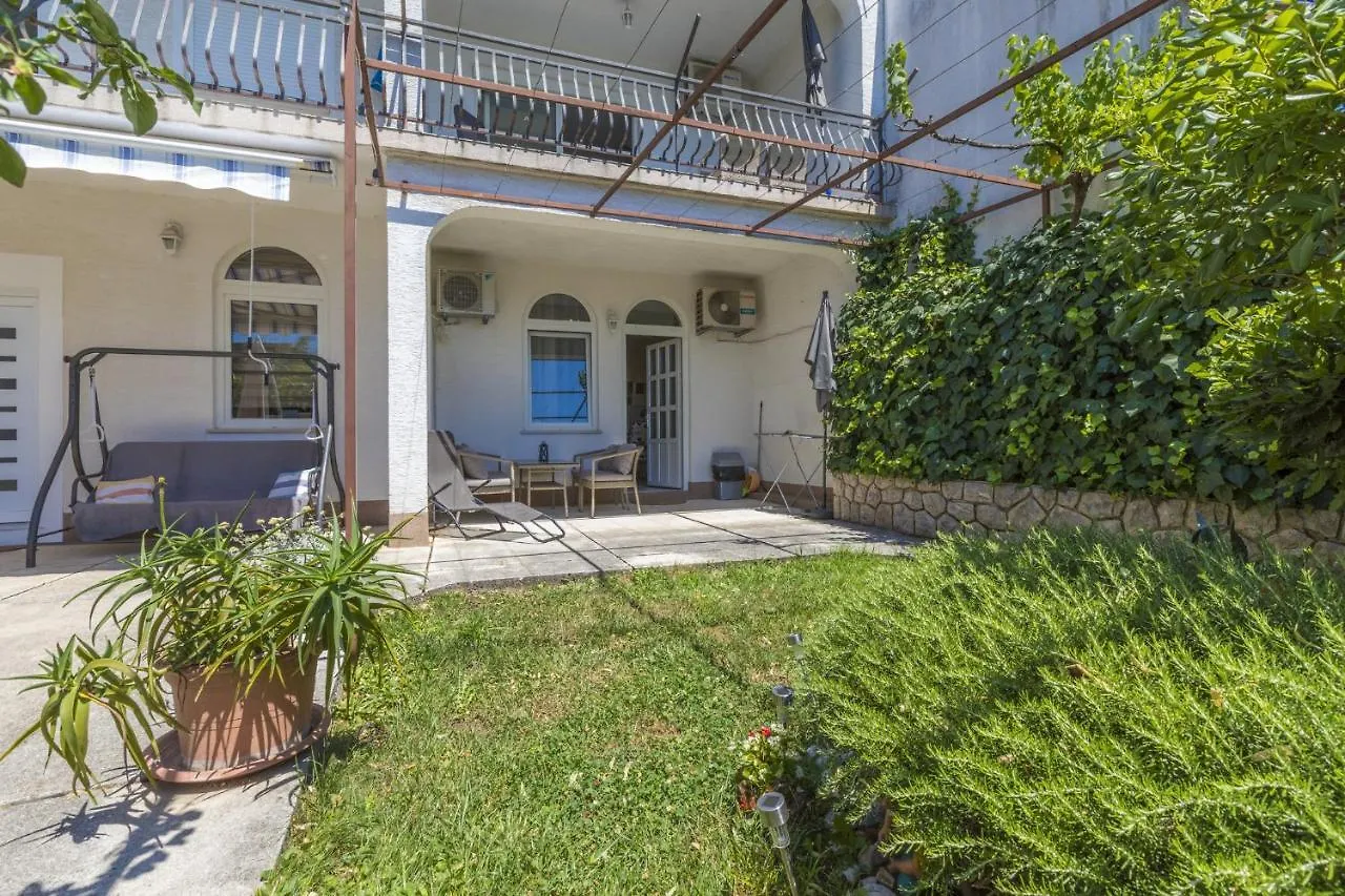 Buneta M Crikvenica Apartment